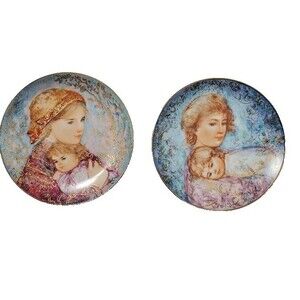 2 Edna Hibel Mother's Day Collector Plates 1980s Emily & Jennifer Abby and Lisa
